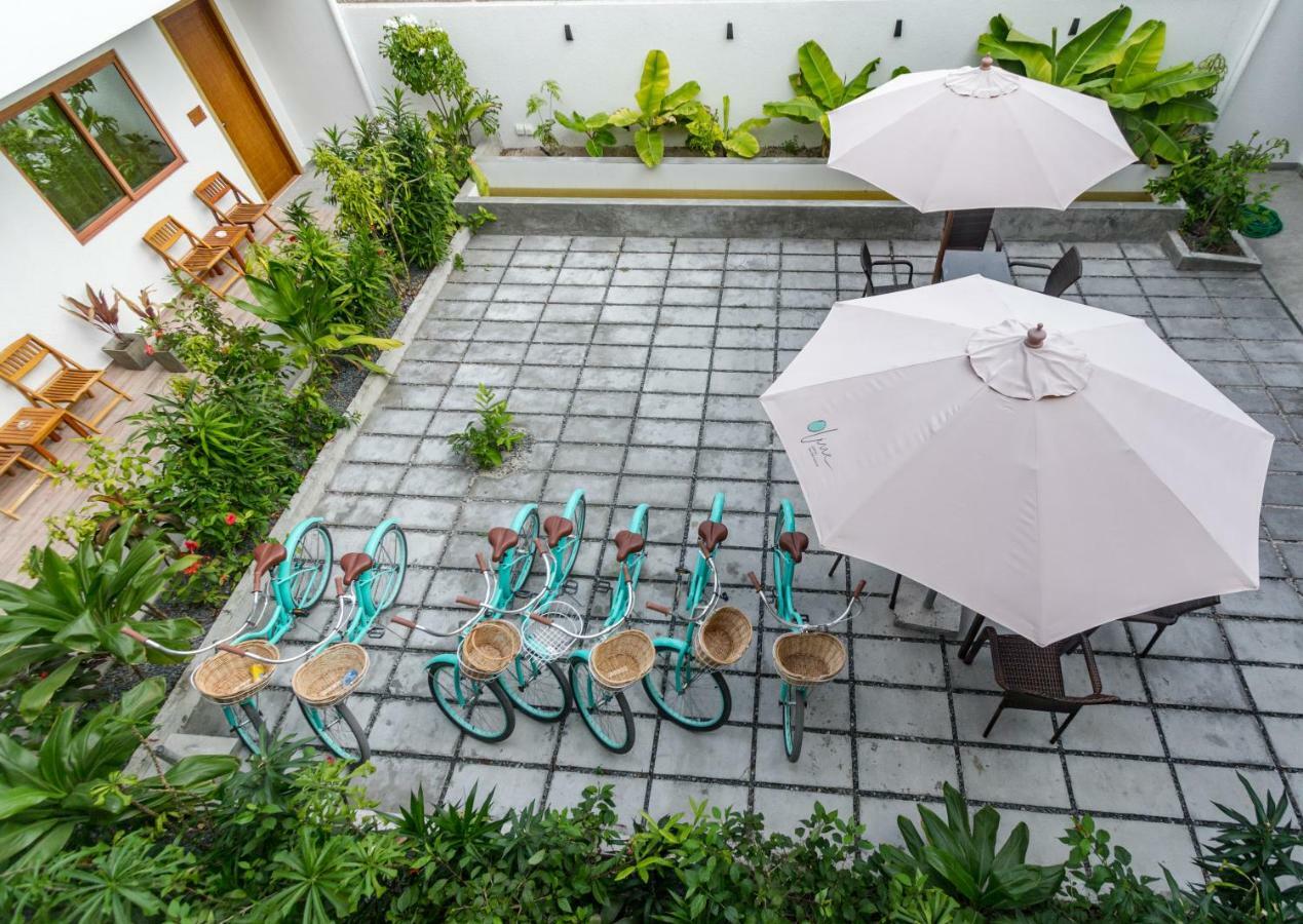 Olive Goidhoo Hotel Buitenkant foto