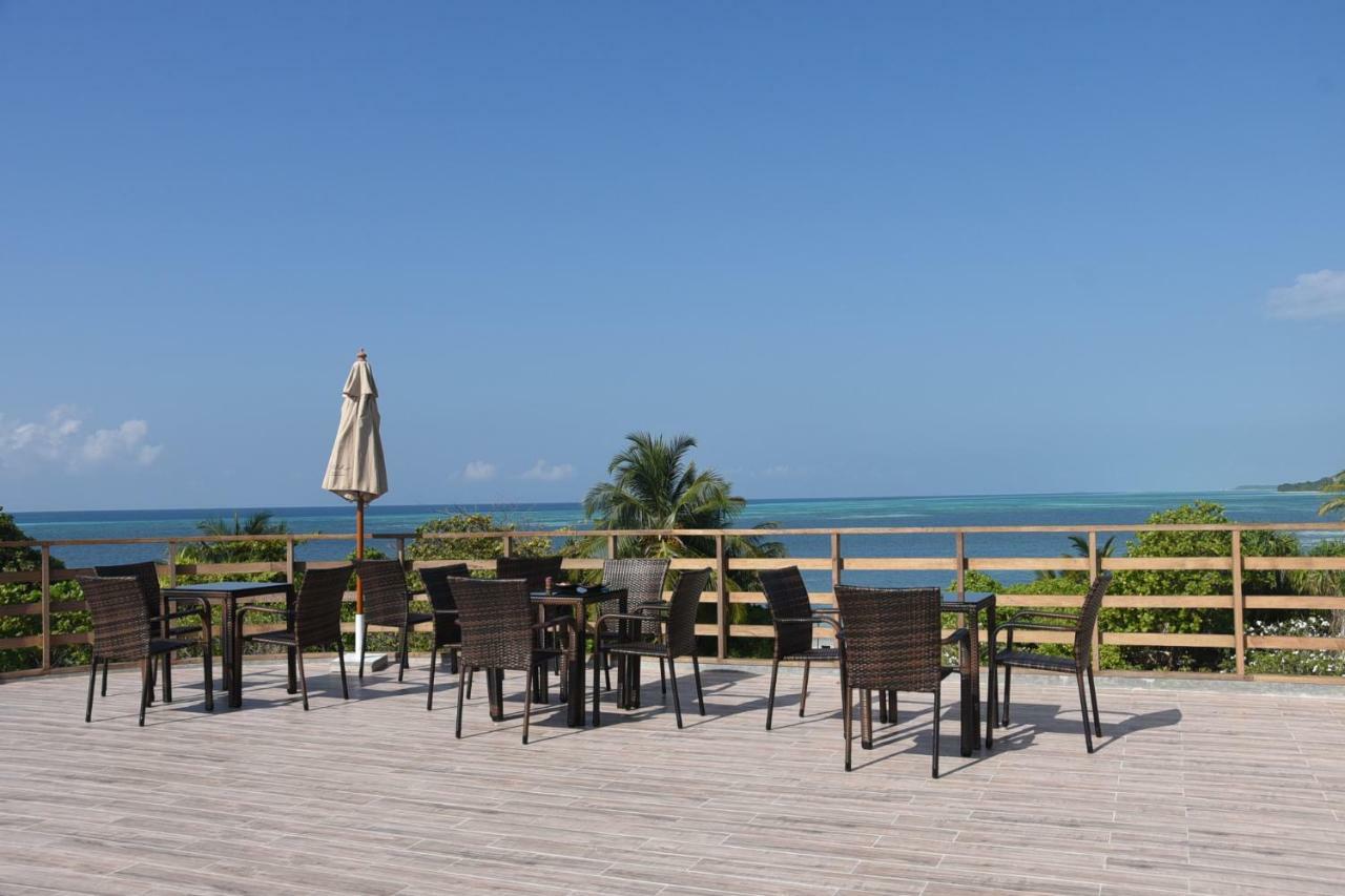 Olive Goidhoo Hotel Buitenkant foto